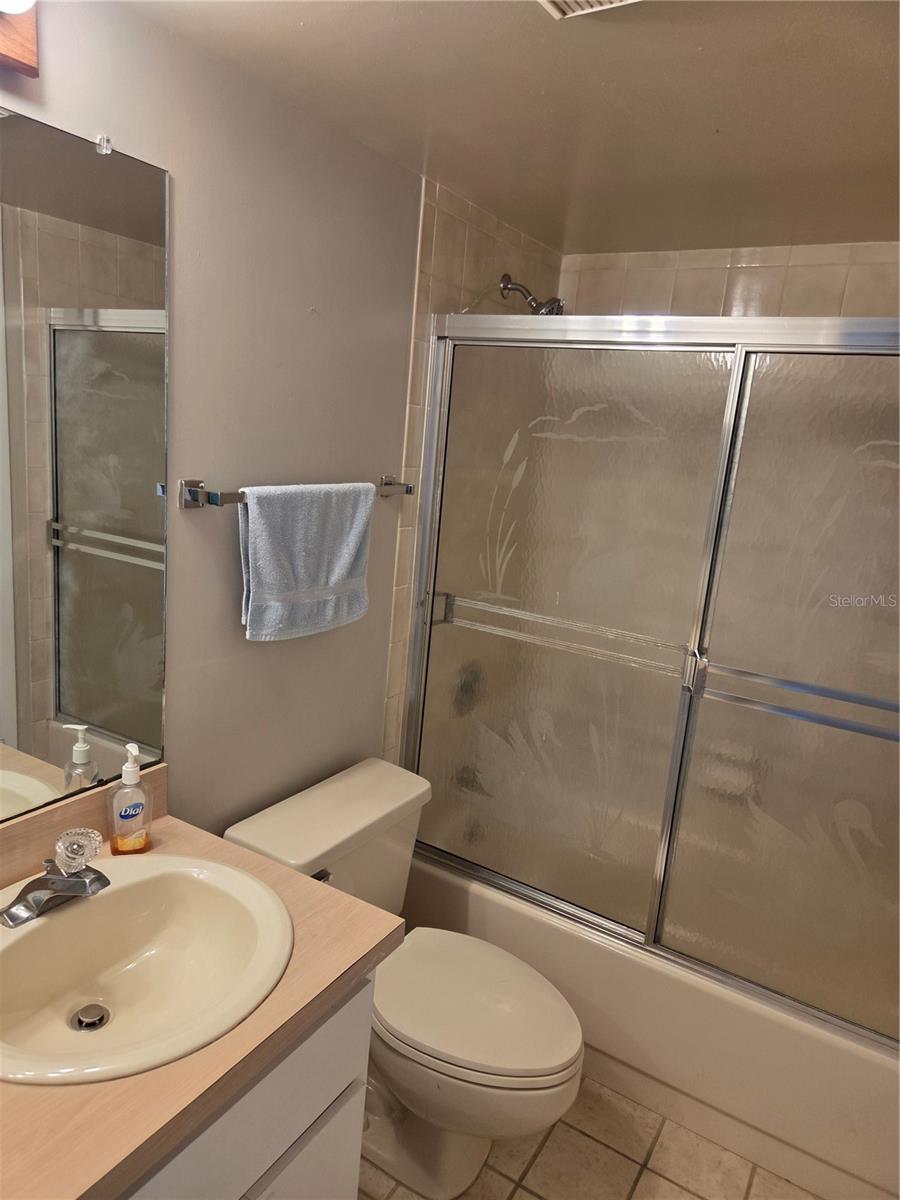 650 ISLAND WAY #202 — photo 30