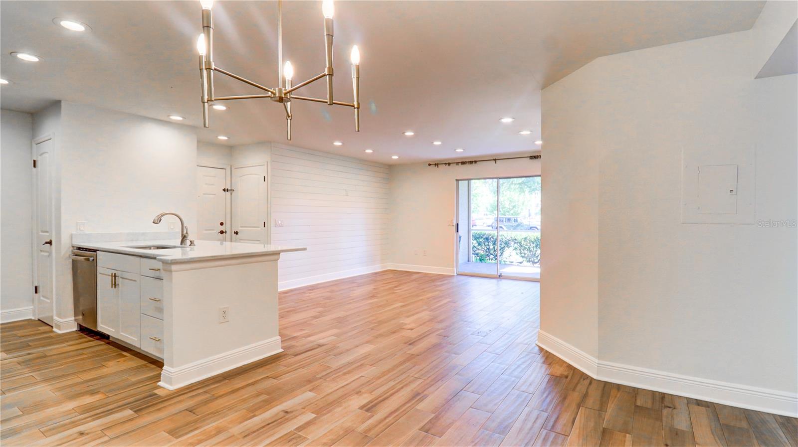 9481 HIGHLAND OAK DR #1001 — photo 9