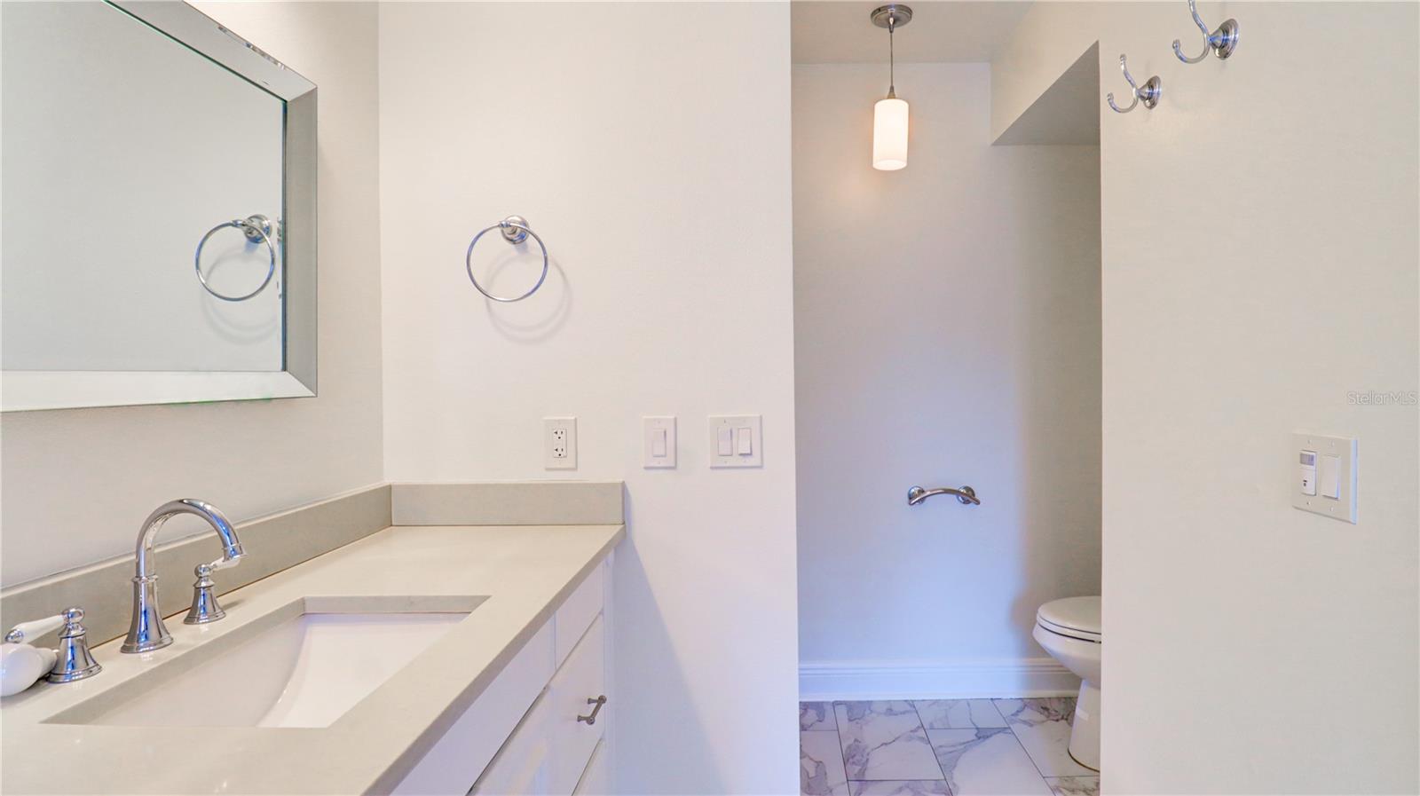9481 HIGHLAND OAK DR #1001 — photo 34