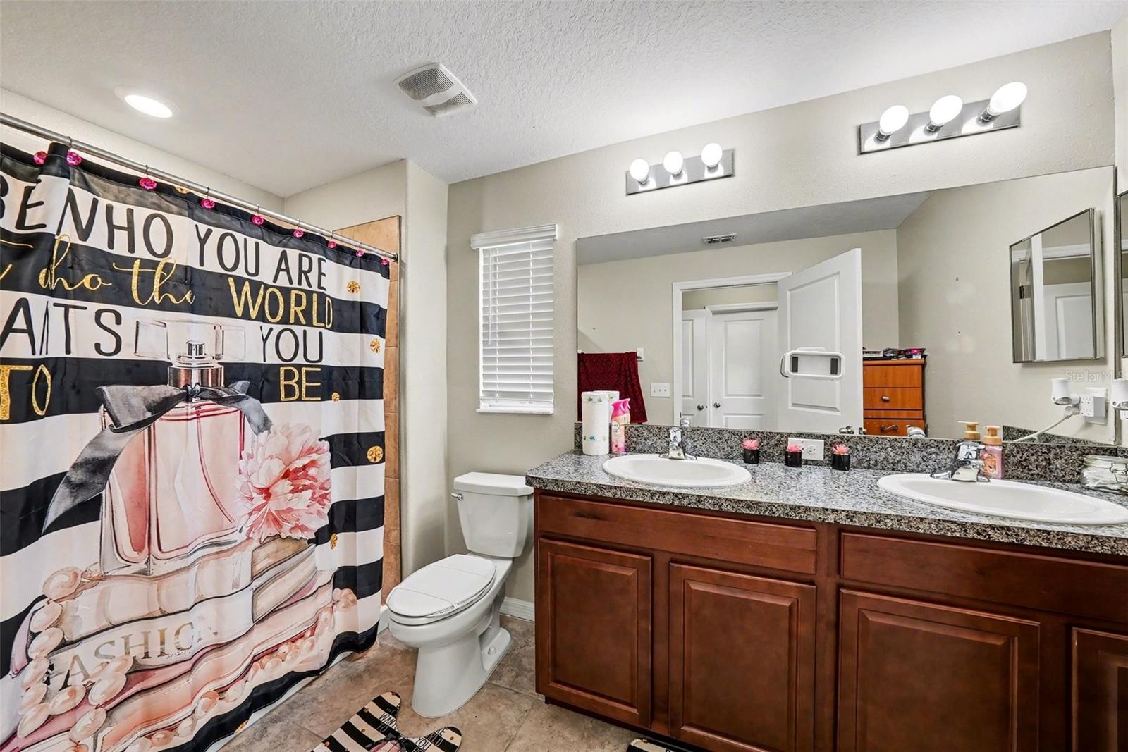 Home in TAMPA — photo 22