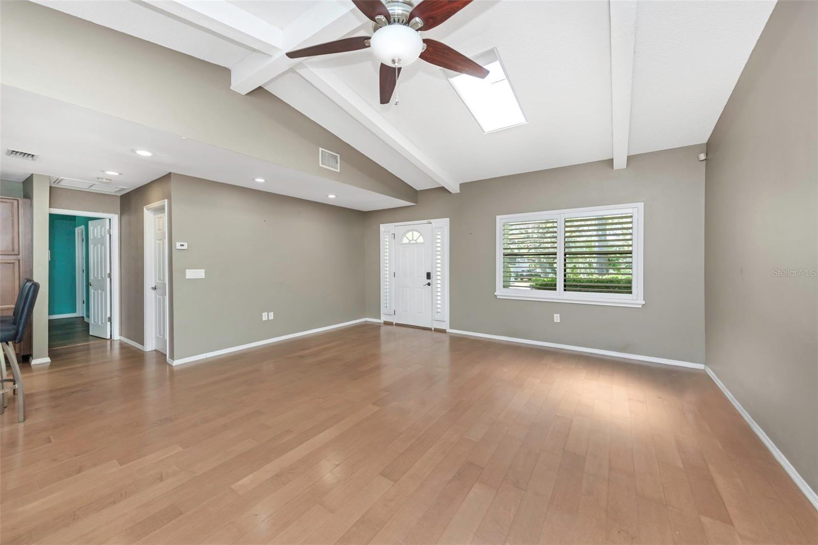 753 SEMINOLE BLVD — photo 8