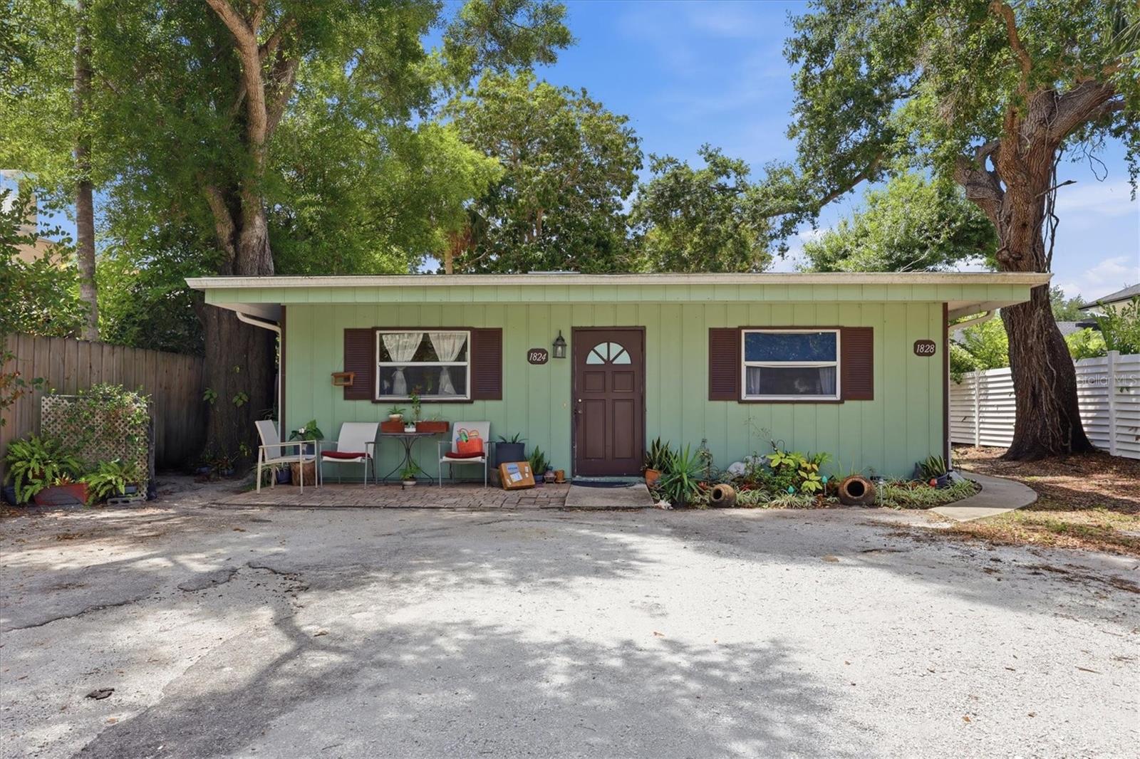 1824 WEBBER ST — photo 3