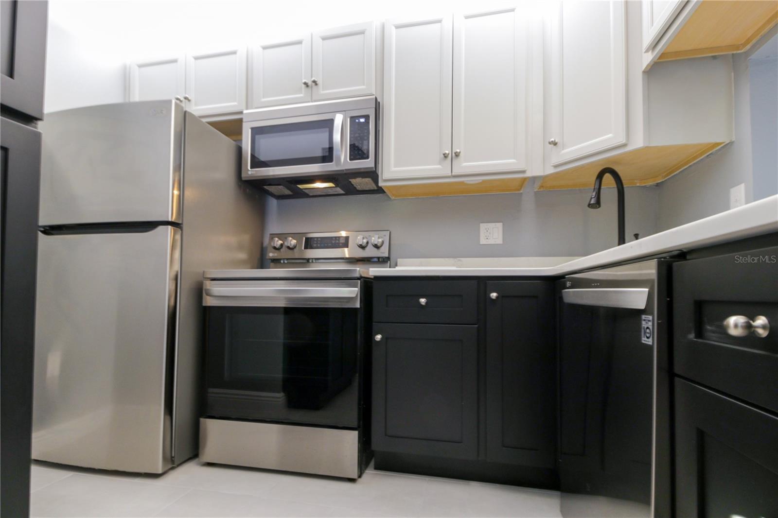 3232 LAKE PINE WAY E #G1 — photo 13
