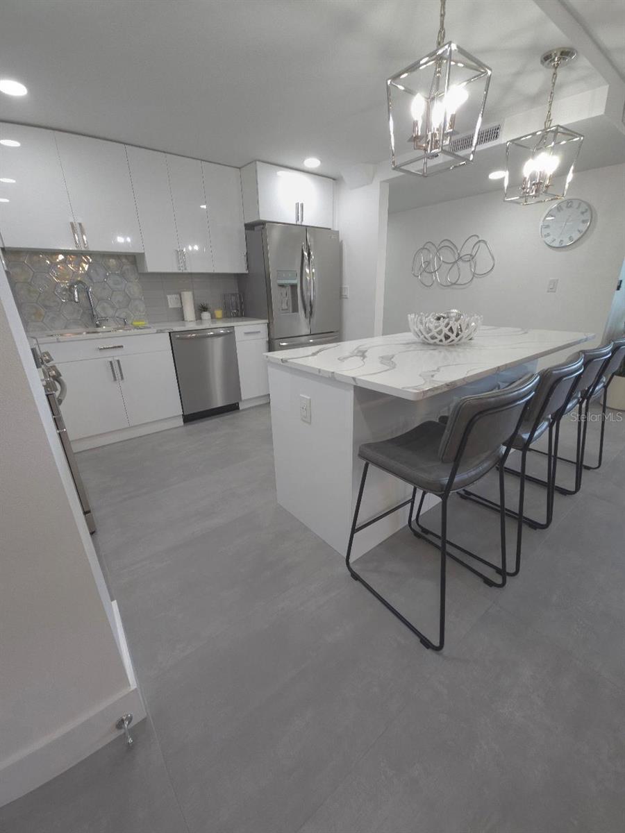 675 S GULFVIEW BLVD #505 — photo 15