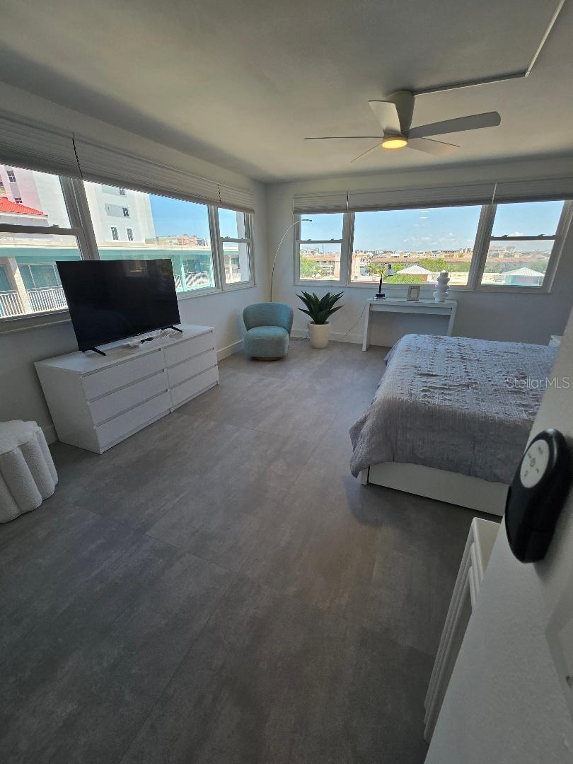 675 S GULFVIEW BLVD #505 — photo 33