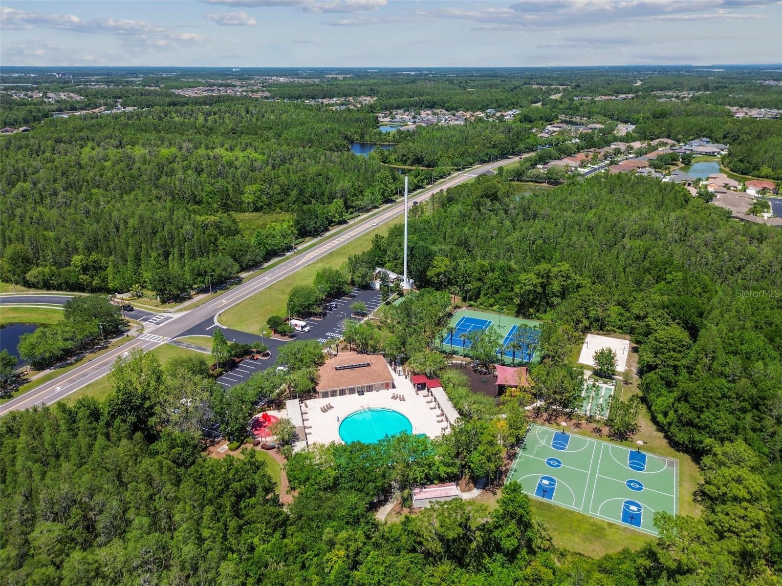 4027 LANGDRUM DR — photo 37
