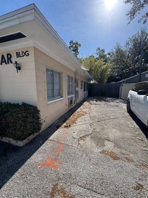 3022 W SWANN AVE — photo 21