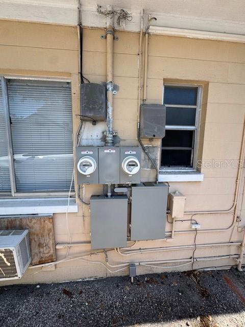 3022 W SWANN AVE — photo 23