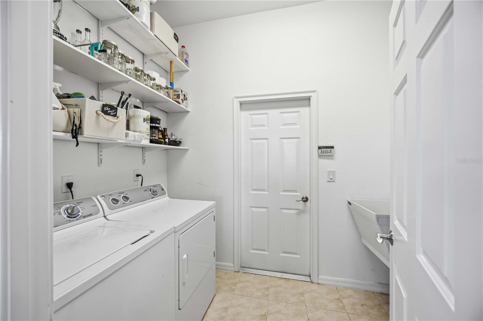 170 CIPRIANI WAY — photo 43