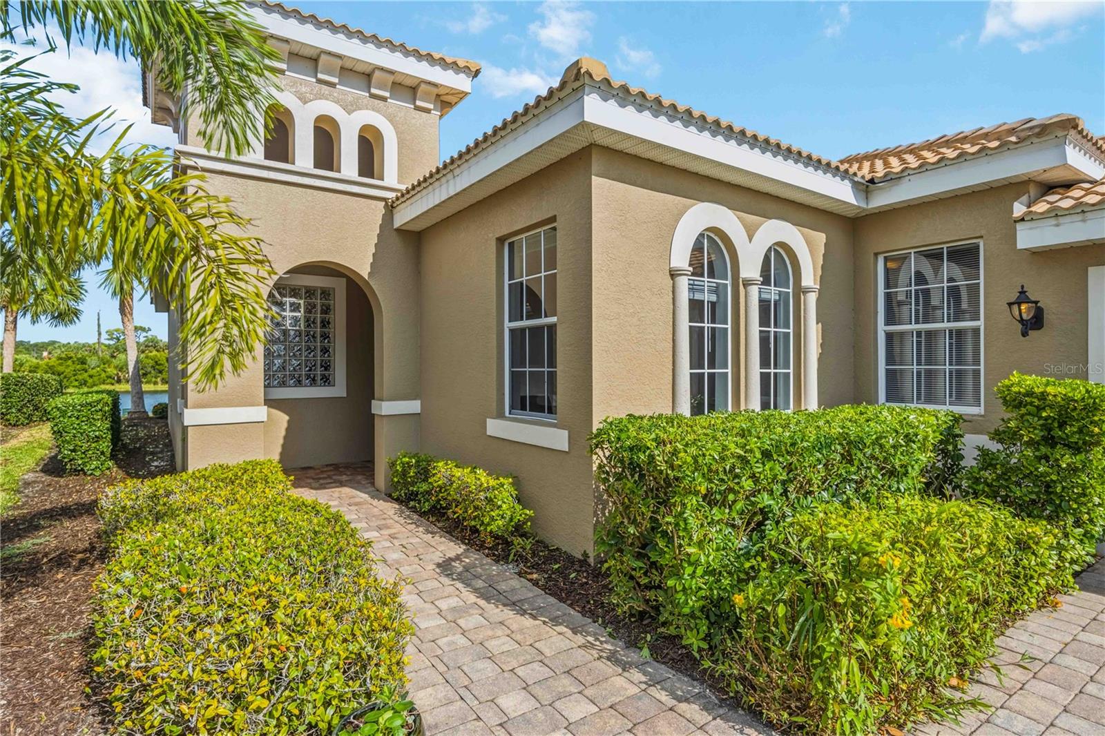 170 CIPRIANI WAY — photo 4