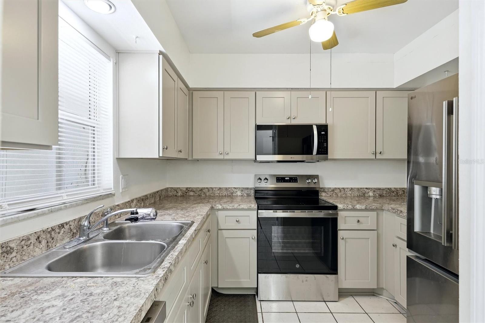 9914 SEBASTIAN CT — photo 19