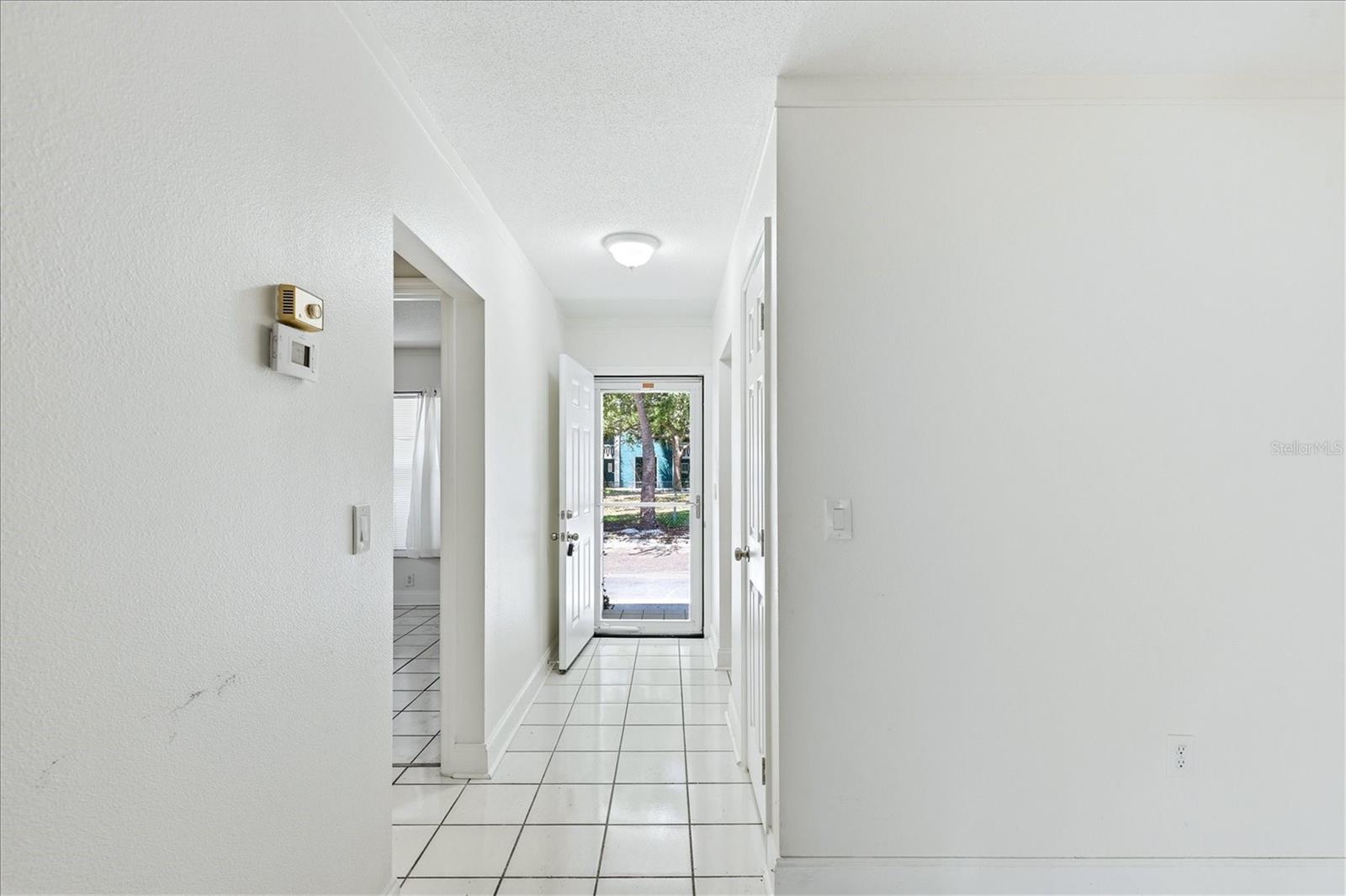 9914 SEBASTIAN CT — photo 6
