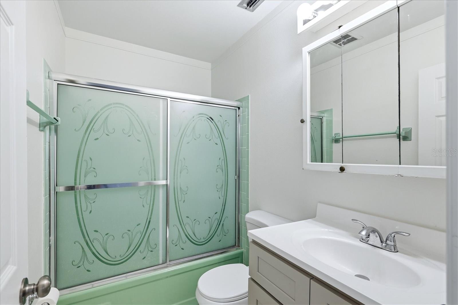 9914 SEBASTIAN CT — photo 32