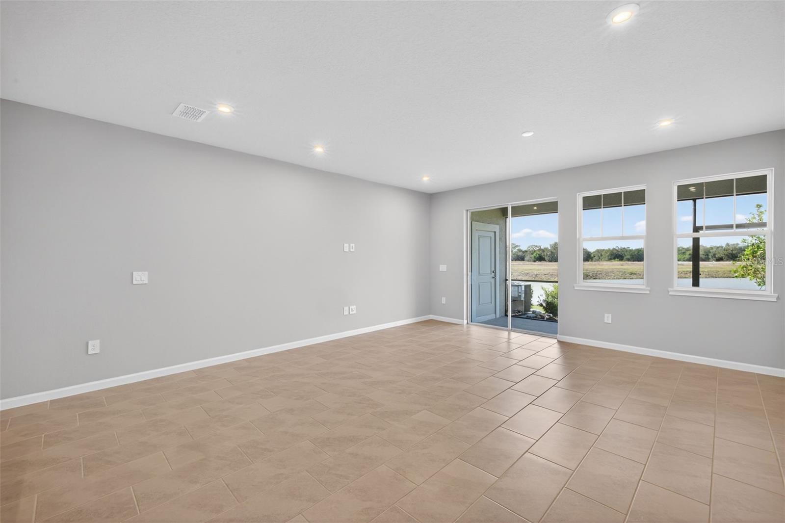 9179 AURELIA AVE — photo 9