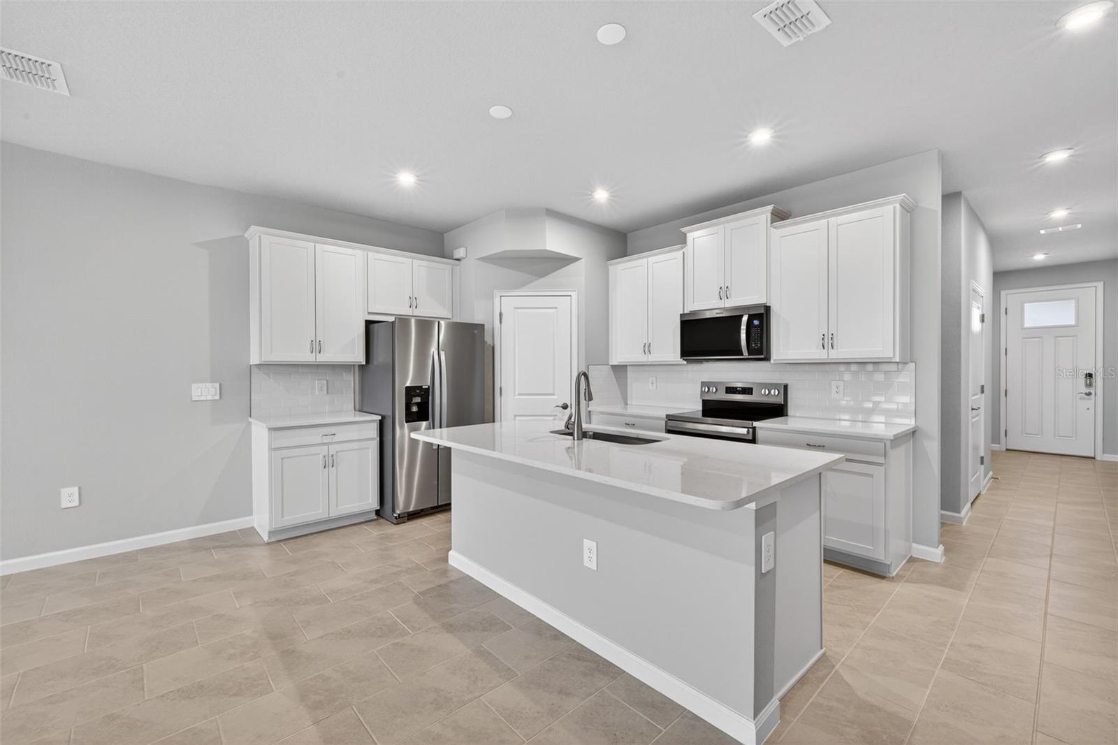 9179 AURELIA AVE — photo 3