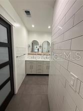 6007 N CENTRAL AVE — photo 19