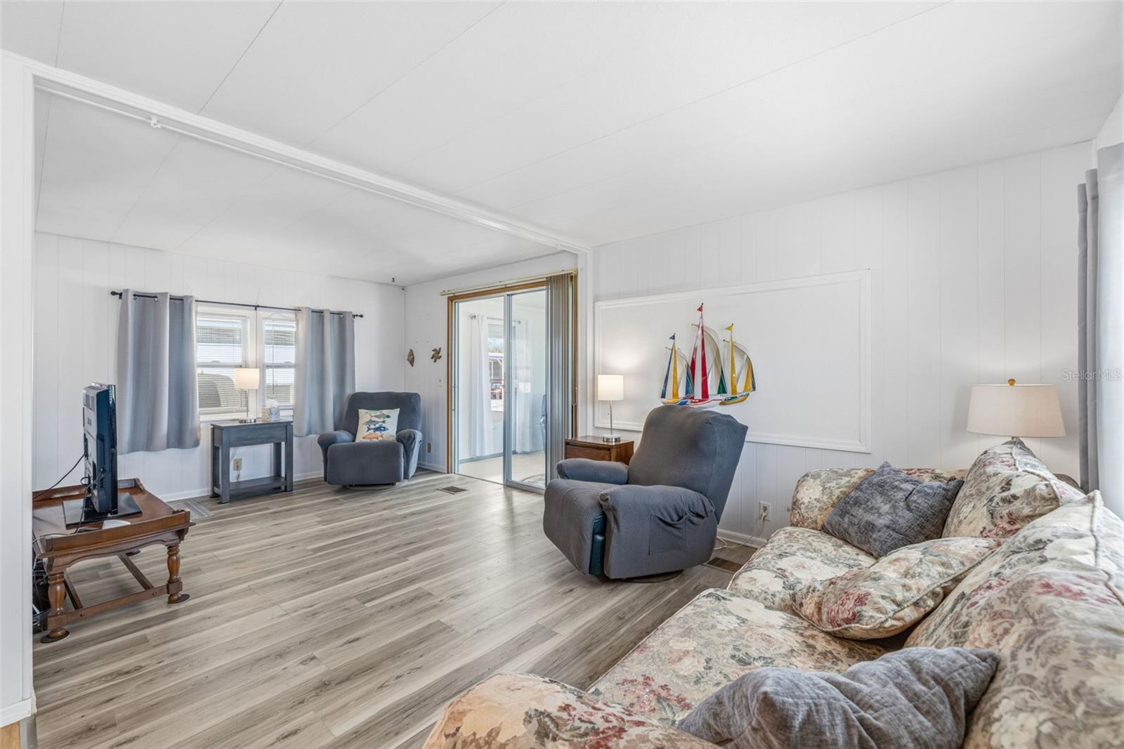 3632 TIKI DR — photo 5