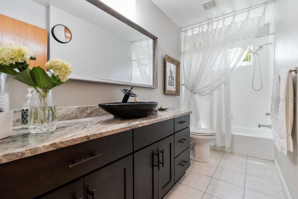 6511 BAYSHORE RD — photo 28