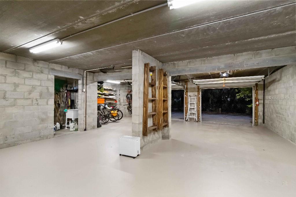 6511 BAYSHORE RD — photo 41