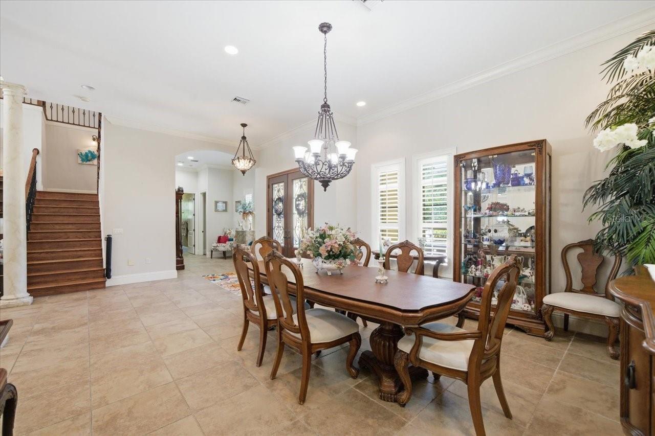 18258 WAYNE RD — photo 16