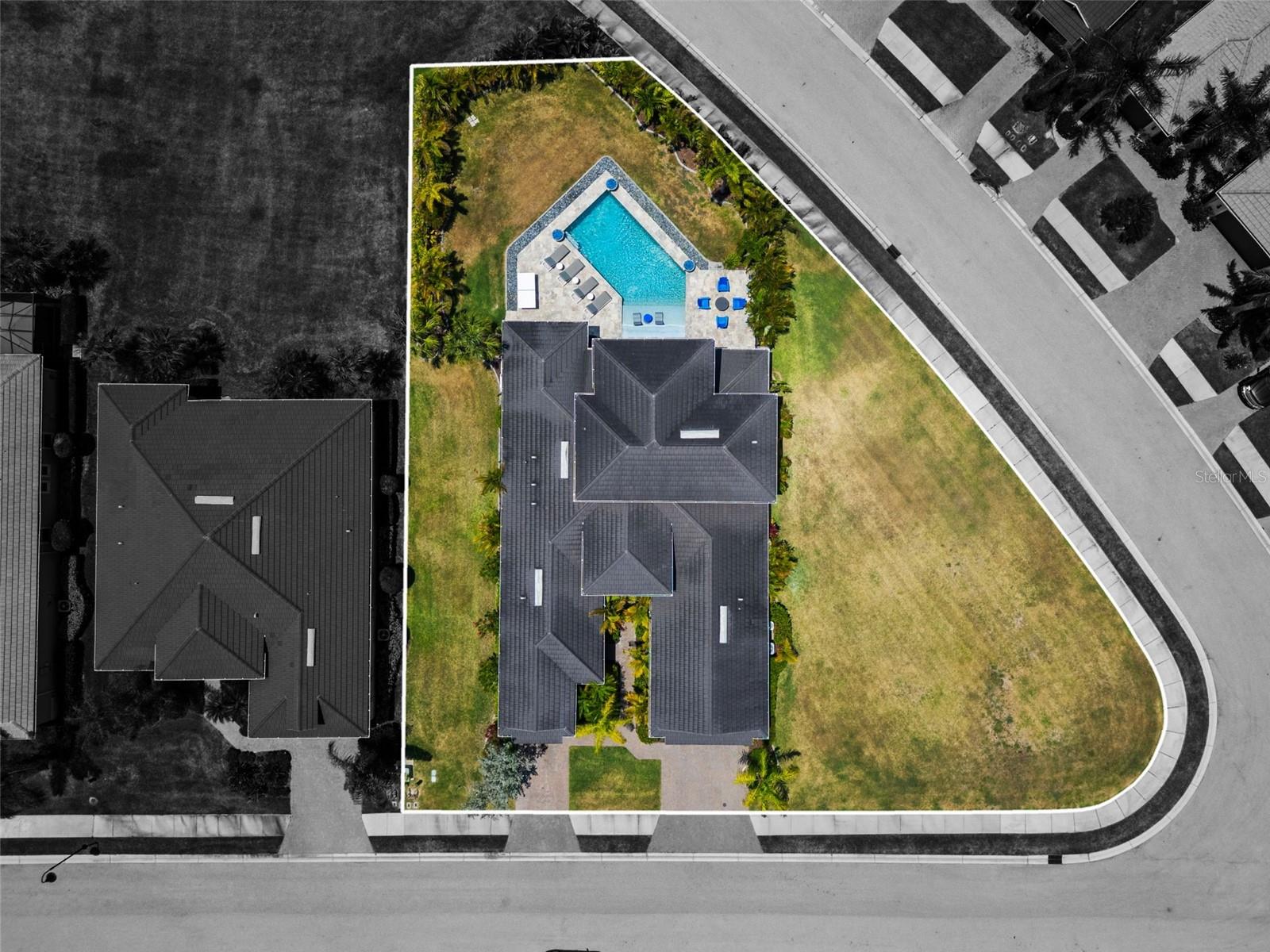 1256 TYNE LN — photo 64