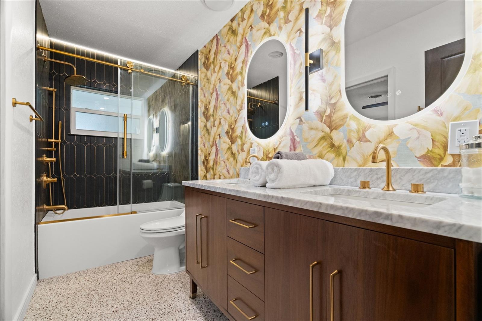 2671 W BAY ISLE DR SE — photo 19