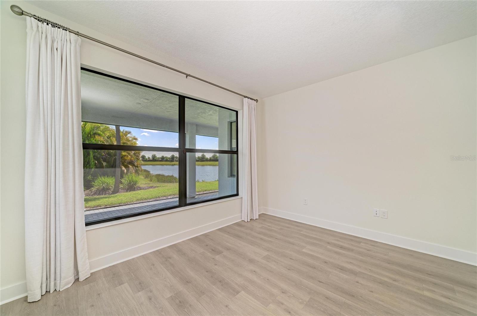 5290 BARNETT CIR — photo 7