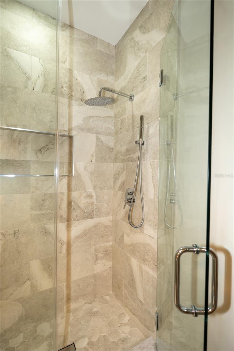 7617 AMHERST ST — photo 38