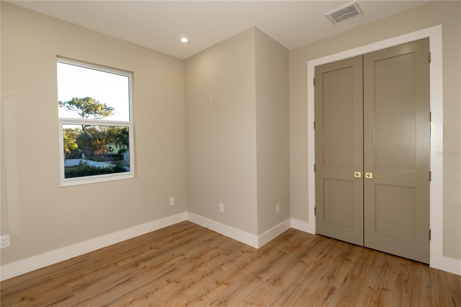 7617 AMHERST ST — photo 46