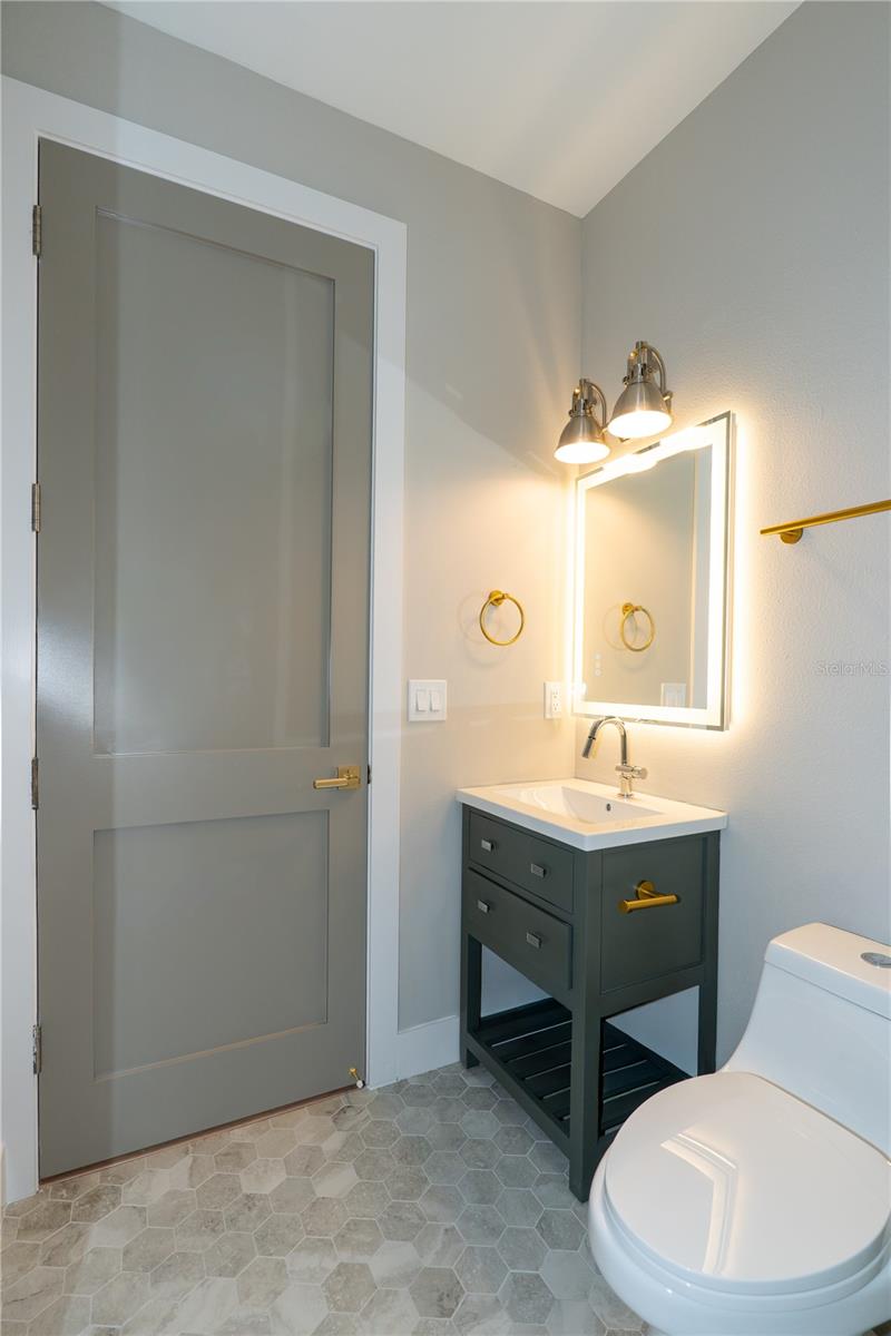 7617 AMHERST ST — photo 39