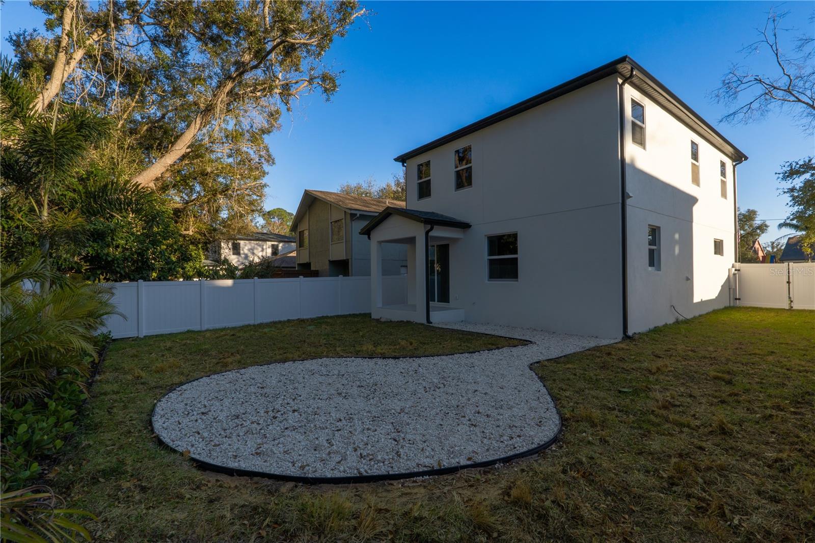 7617 AMHERST ST — photo 33