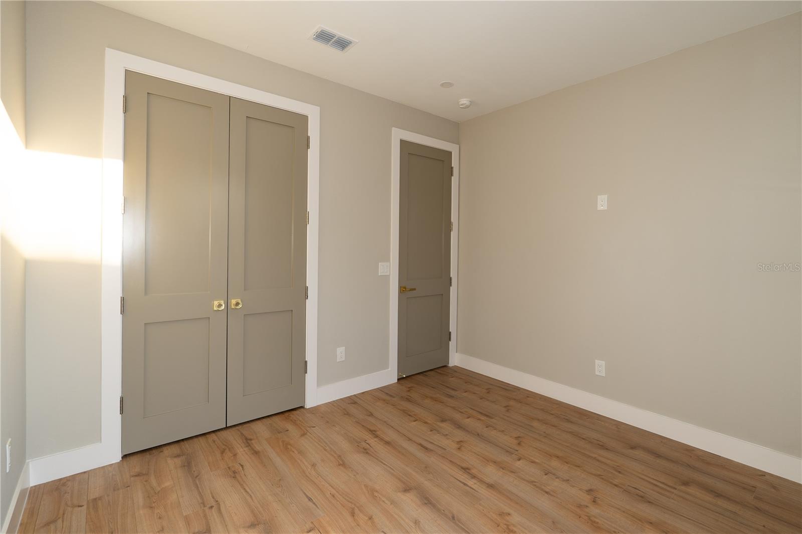 7617 AMHERST ST — photo 42