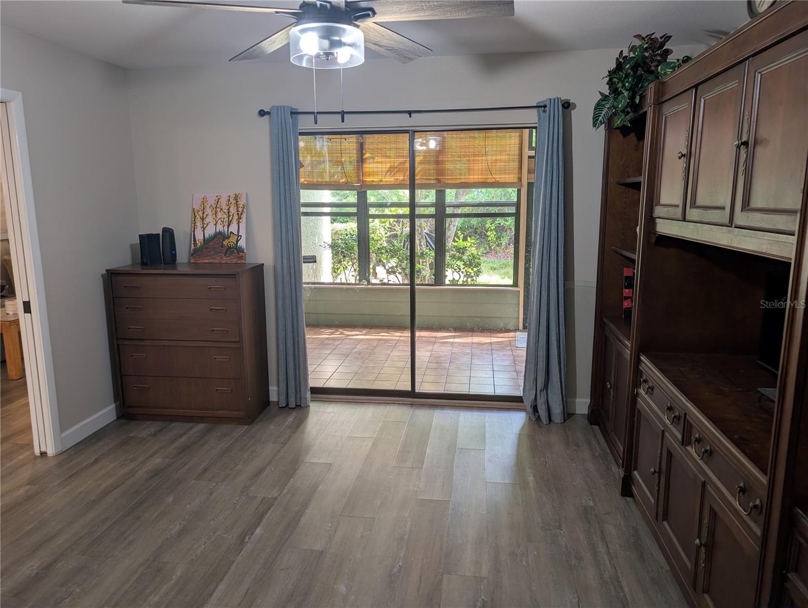 135 WILD PALM DR — photo 22