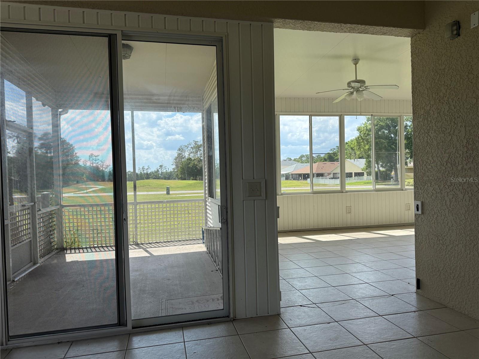 5909 WEDGEFIELD DR — photo 33