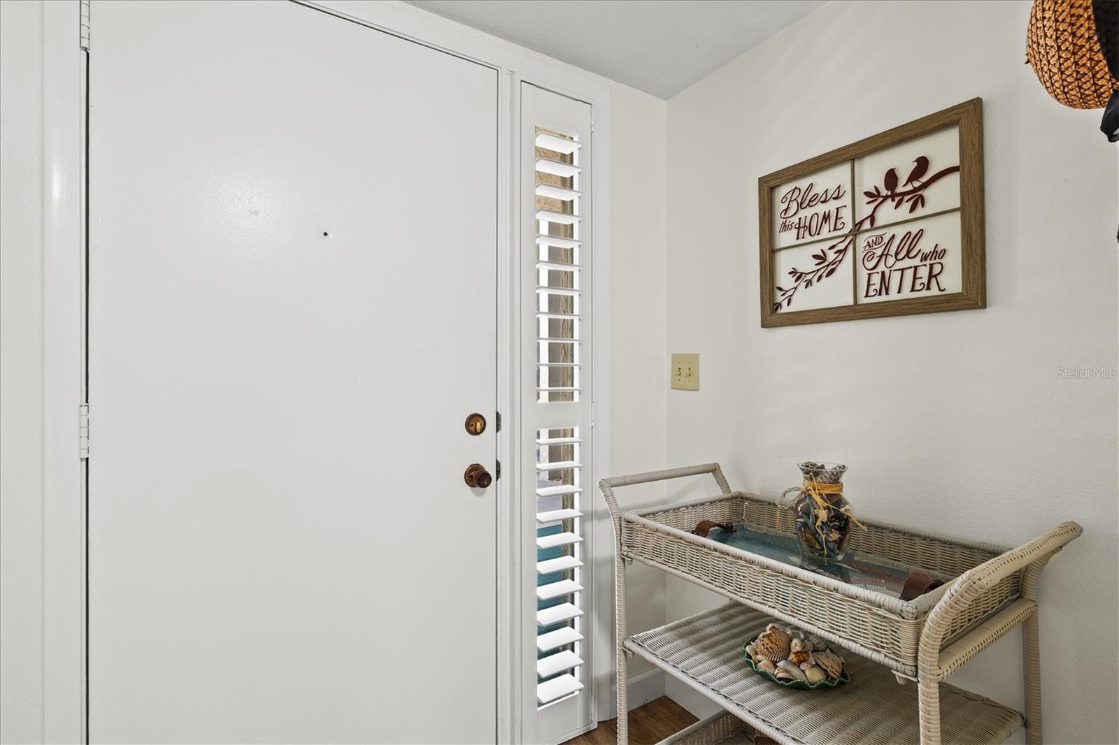 404 PINEBROOK CRES #4 — photo 11