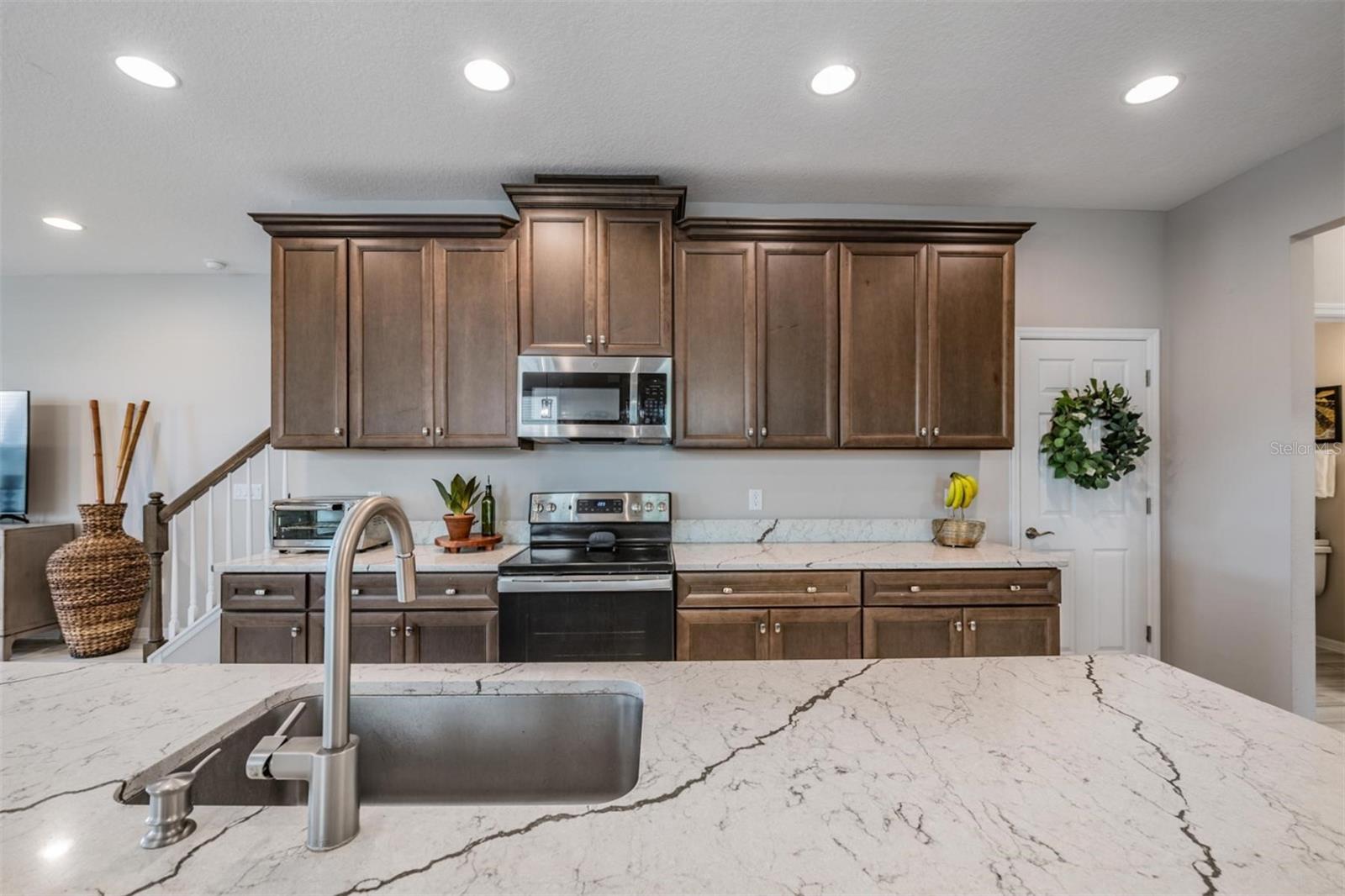 29947 SOUTHWELL LN — photo 3