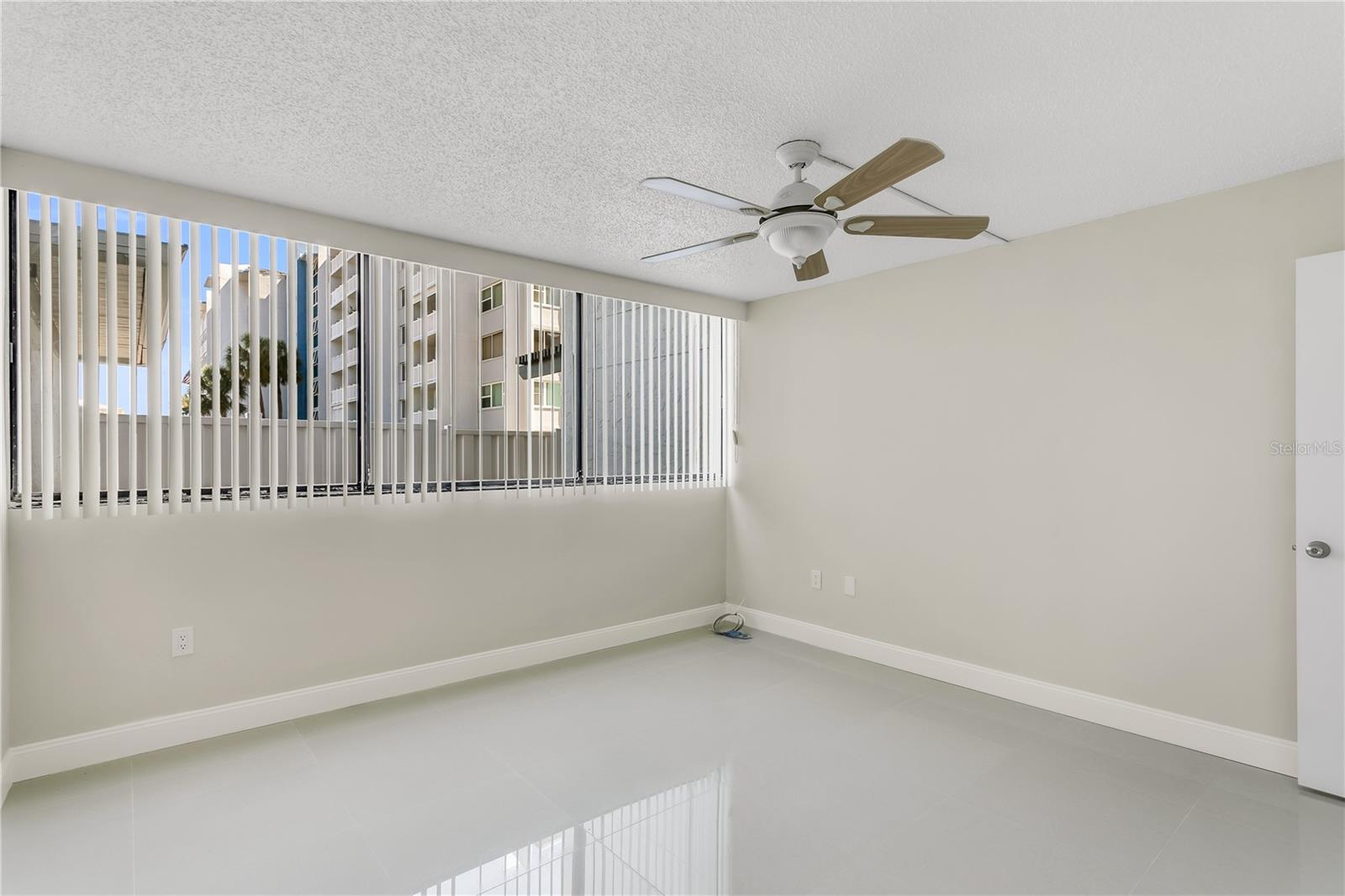 450 TREASURE ISLAND CSWY #104 — photo 11