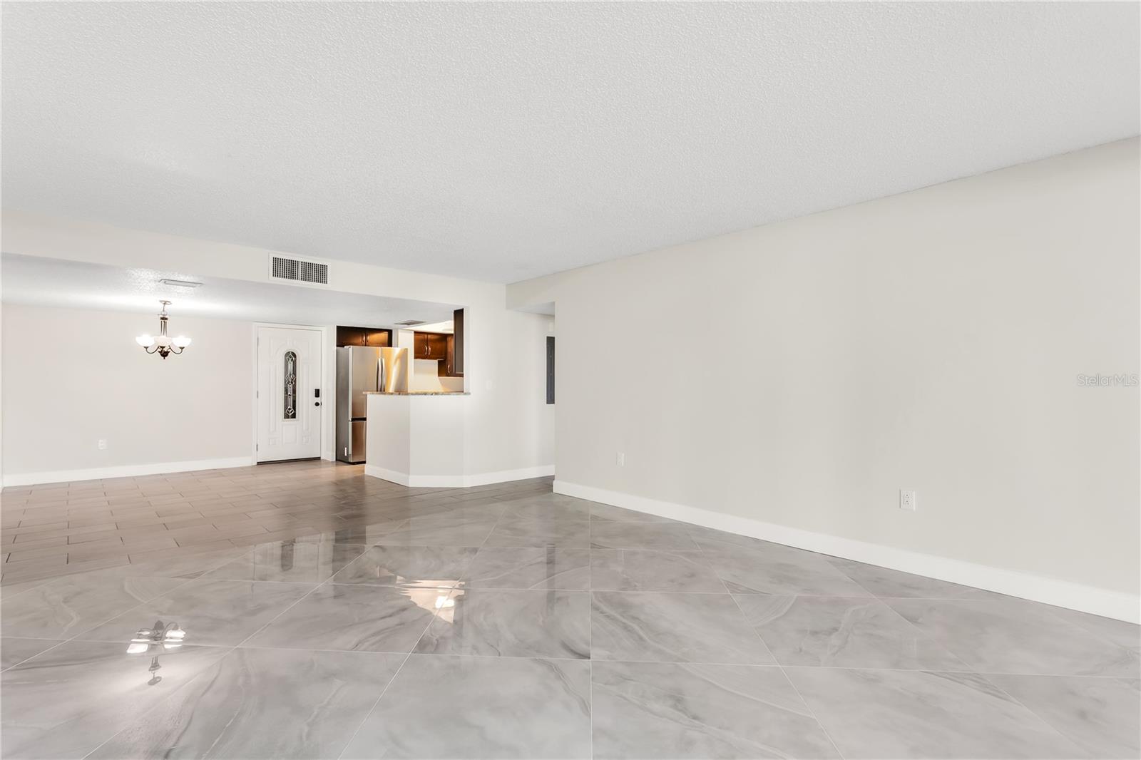 450 TREASURE ISLAND CSWY #104 — photo 10