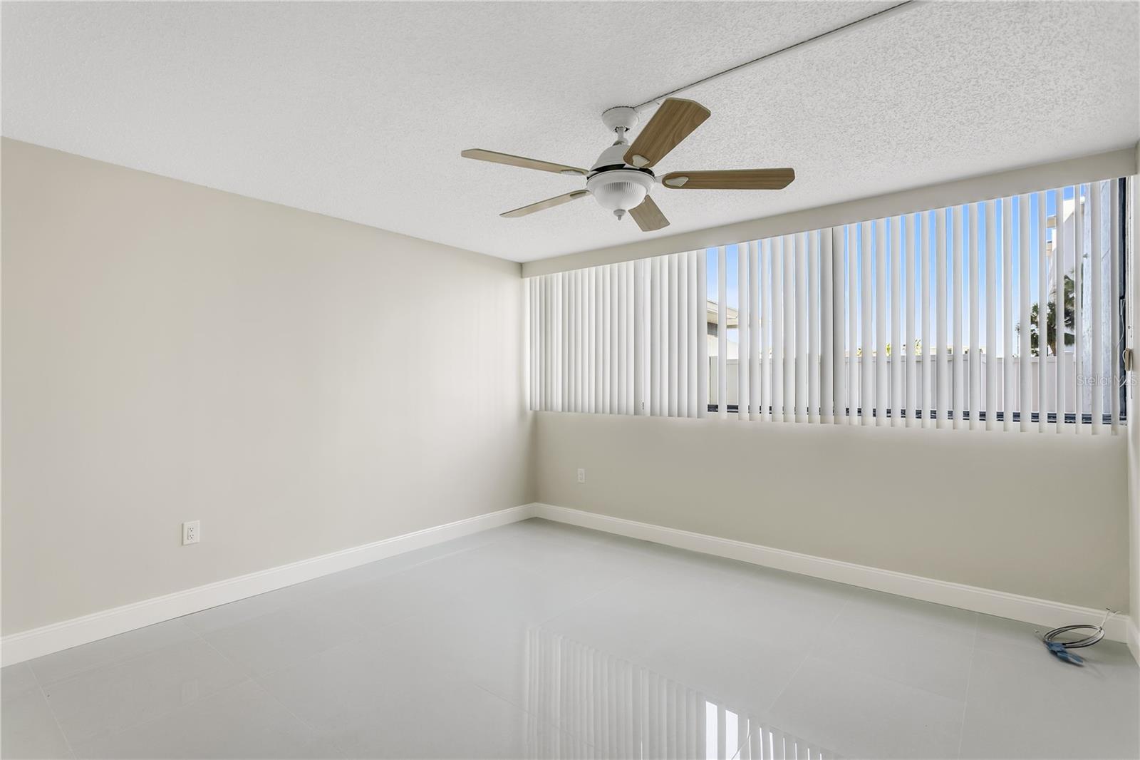 450 TREASURE ISLAND CSWY #104 — photo 17