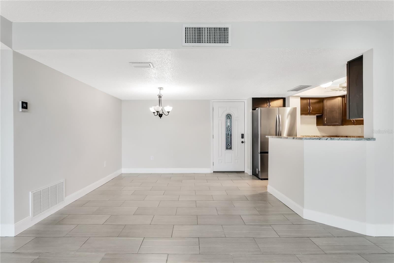 450 TREASURE ISLAND CSWY #104 — photo 4