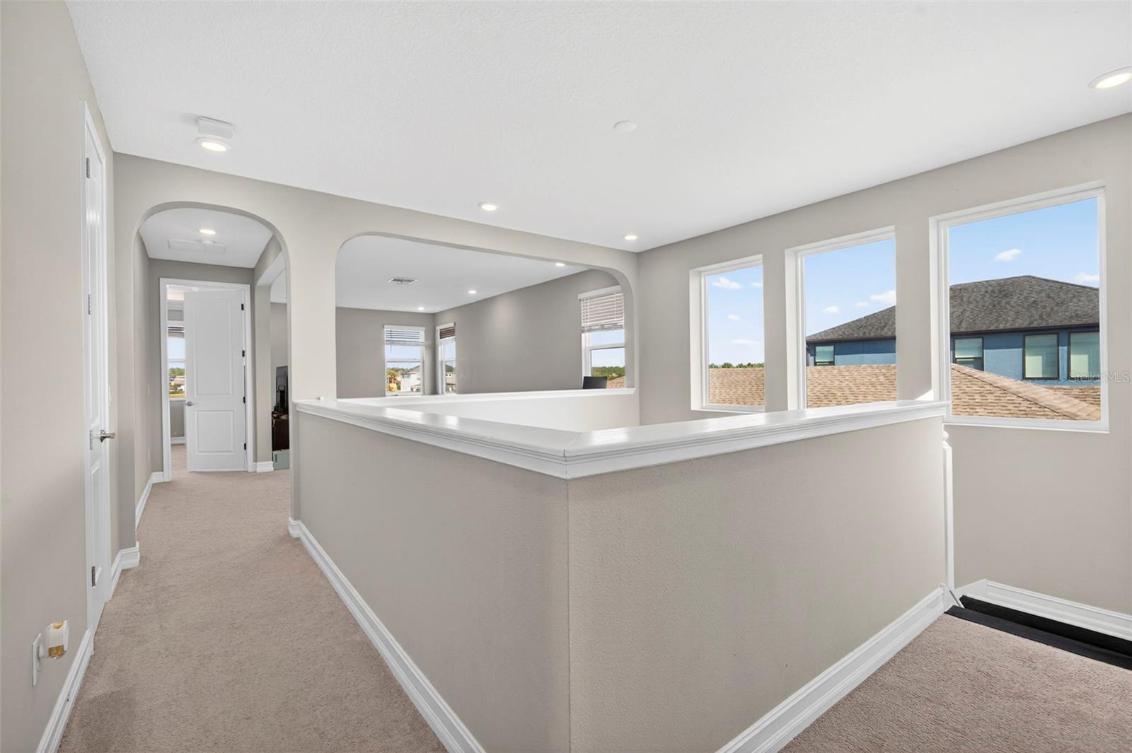 4588 SAN MARTINO DR — photo 28