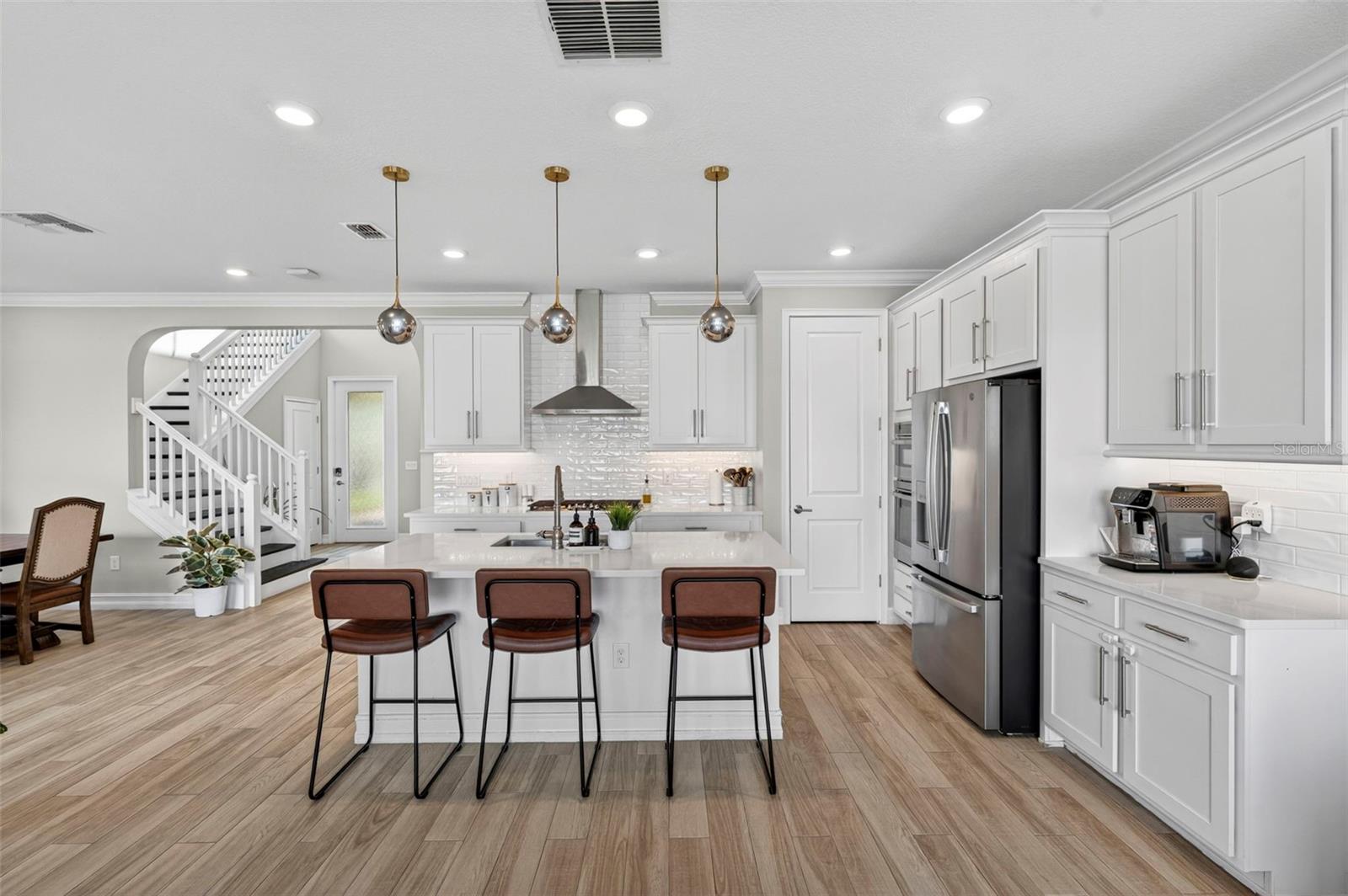 4588 SAN MARTINO DR — photo 19