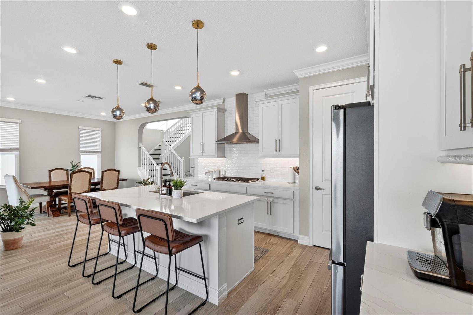 4588 SAN MARTINO DR — photo 20
