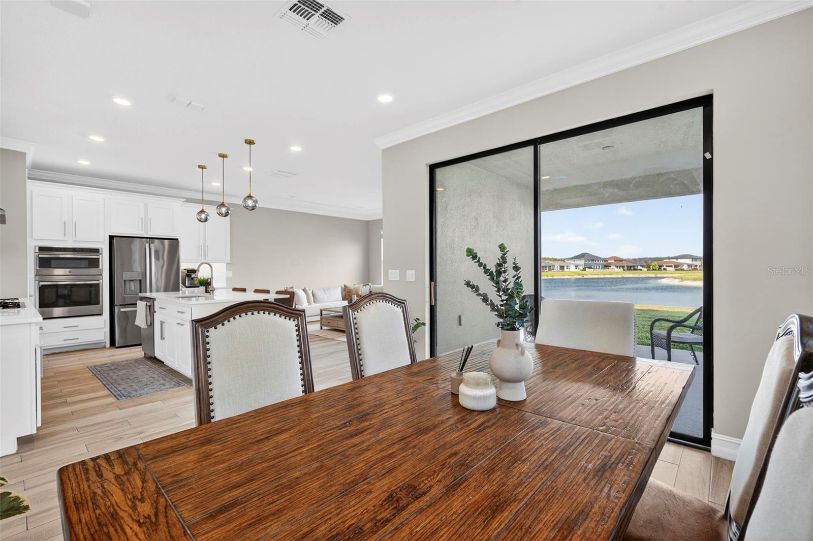 4588 SAN MARTINO DR — photo 14