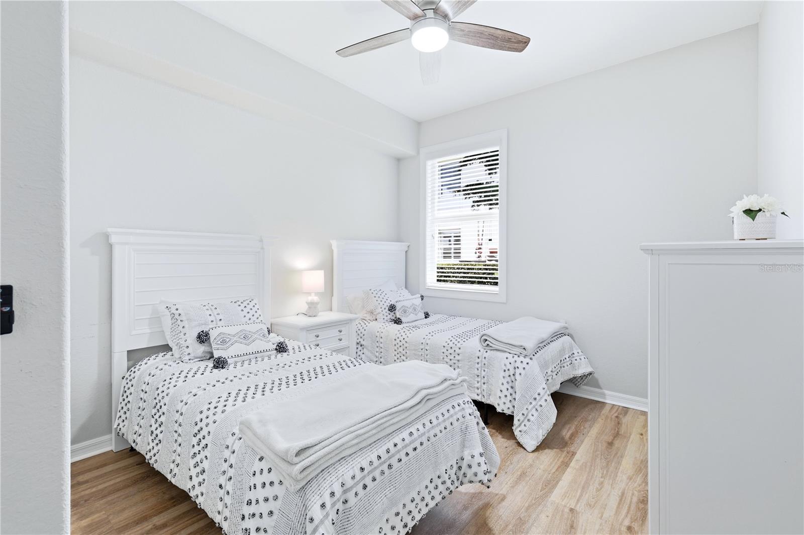 424 WINDING BROOK LN #104 — photo 28