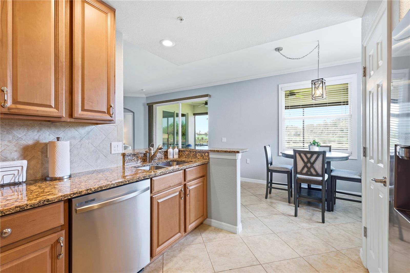 424 WINDING BROOK LN #104 — photo 7