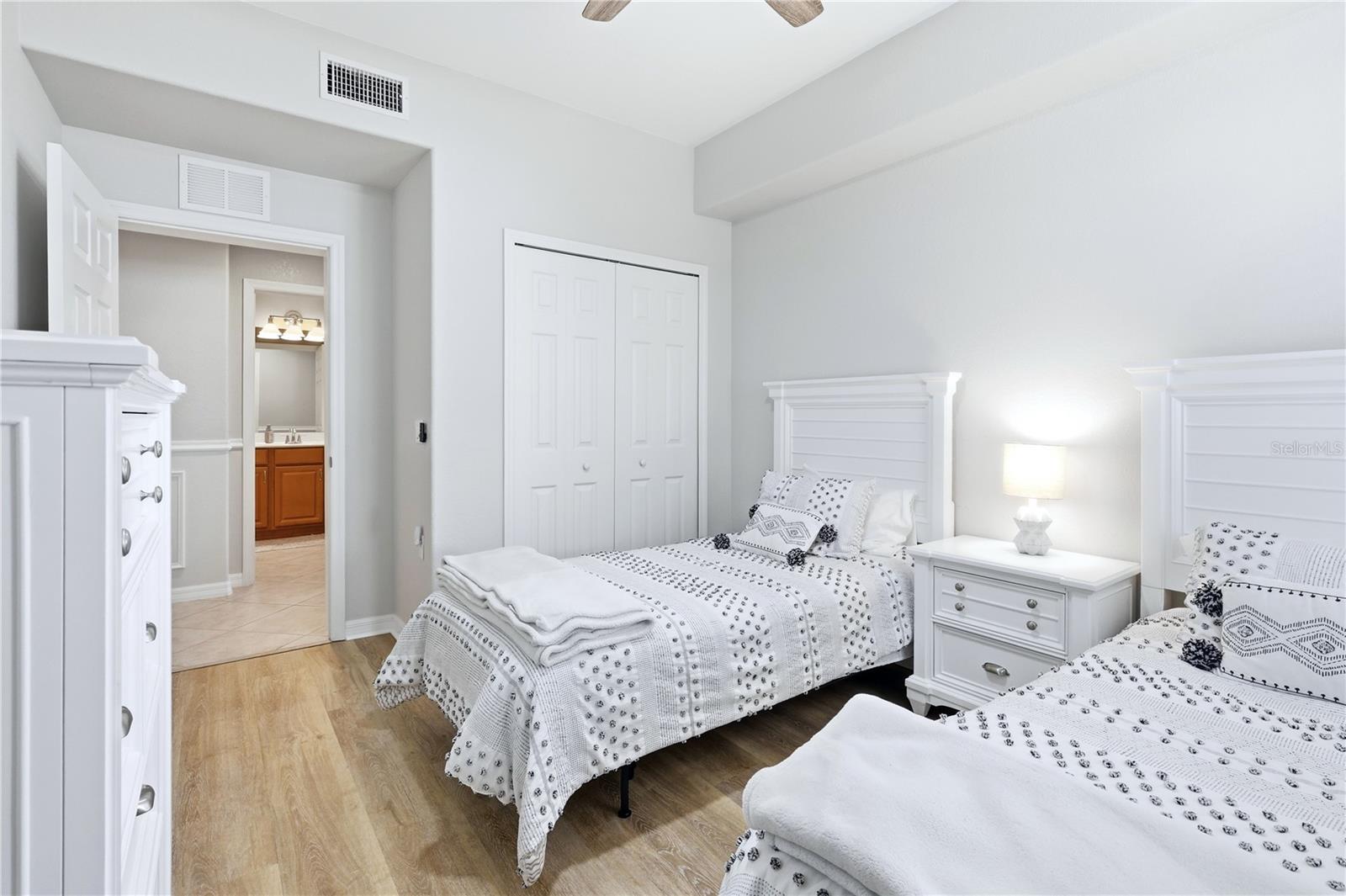 424 WINDING BROOK LN #104 — photo 29