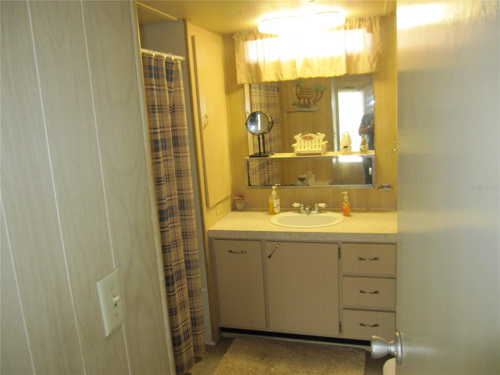 39015 HILLCREST DR — photo 25