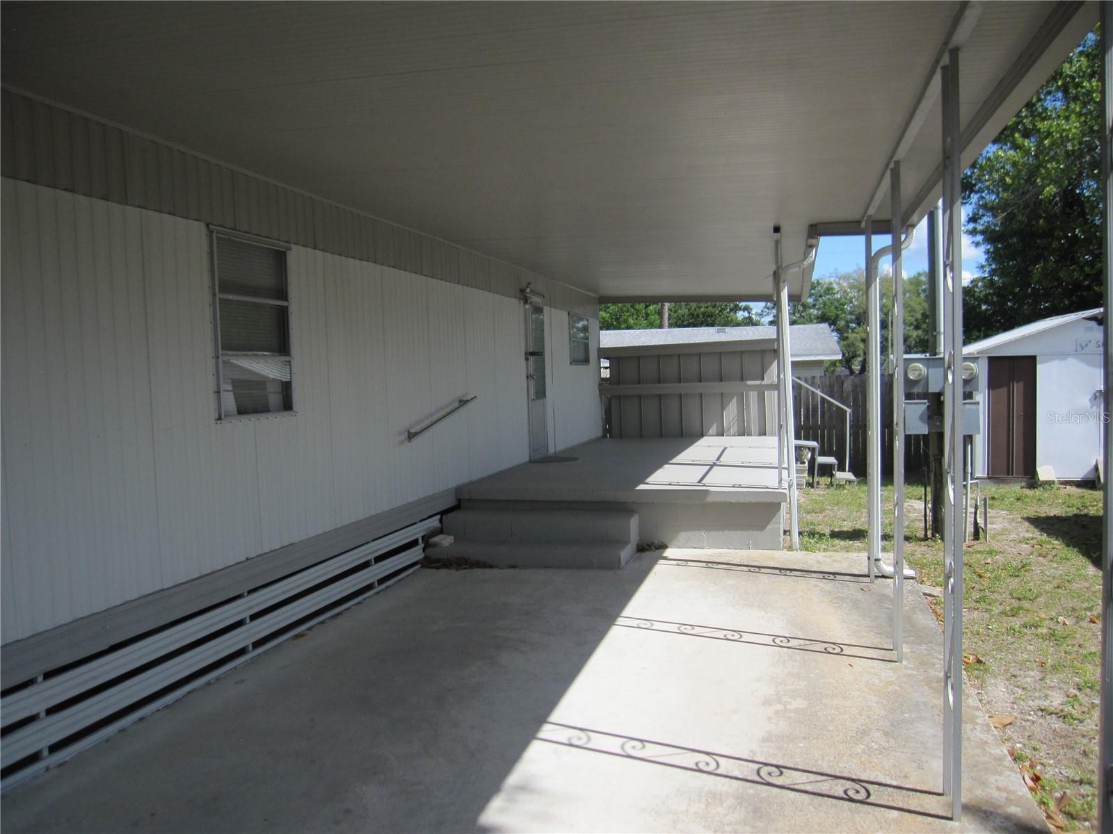39015 HILLCREST DR — photo 34