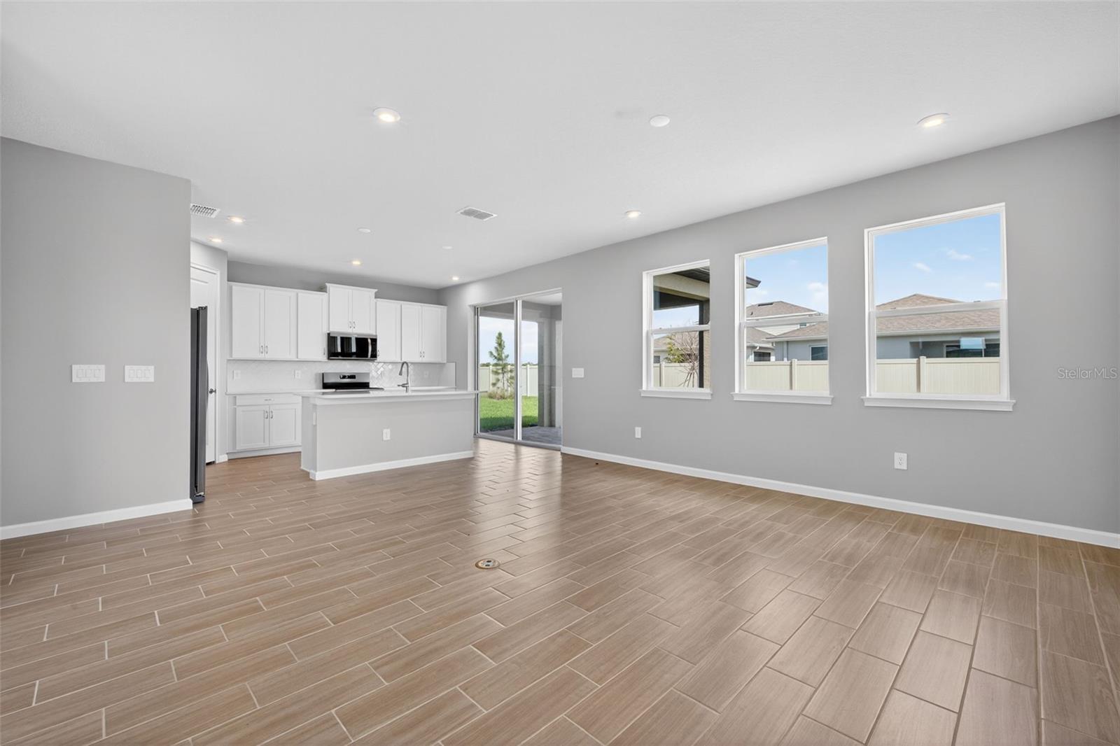 13018 SUNSEED ST — photo 15